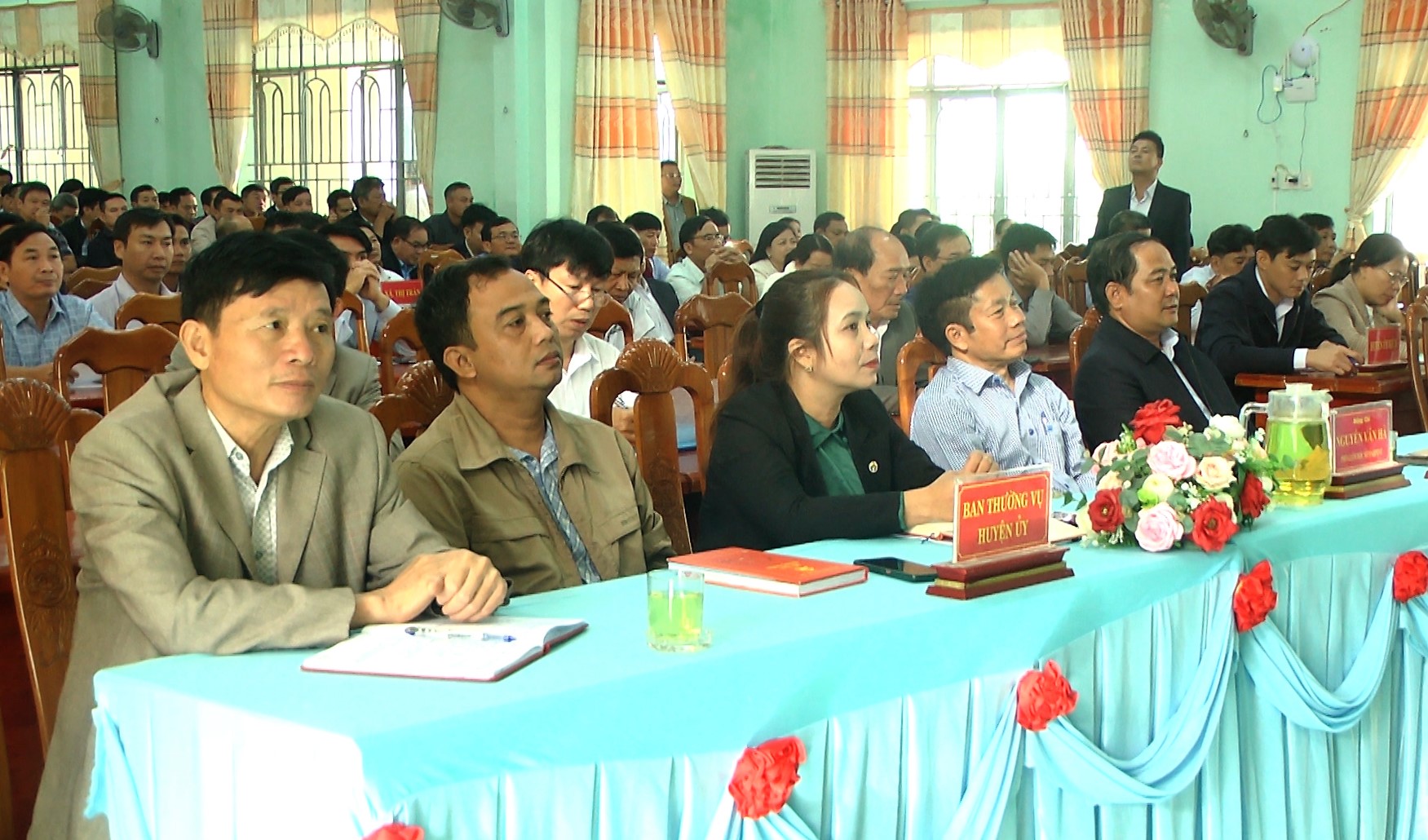 hội cựu THXP huyện  (1).00_04_20_02.Still001